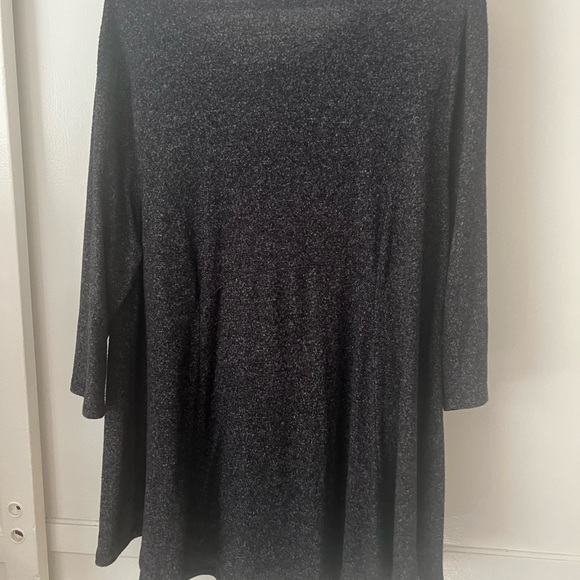 Touchably Soft Charcoal Tunic - Picture 4 of 4
